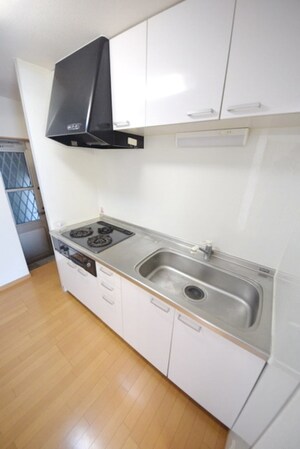 ジェネシスAの物件内観写真